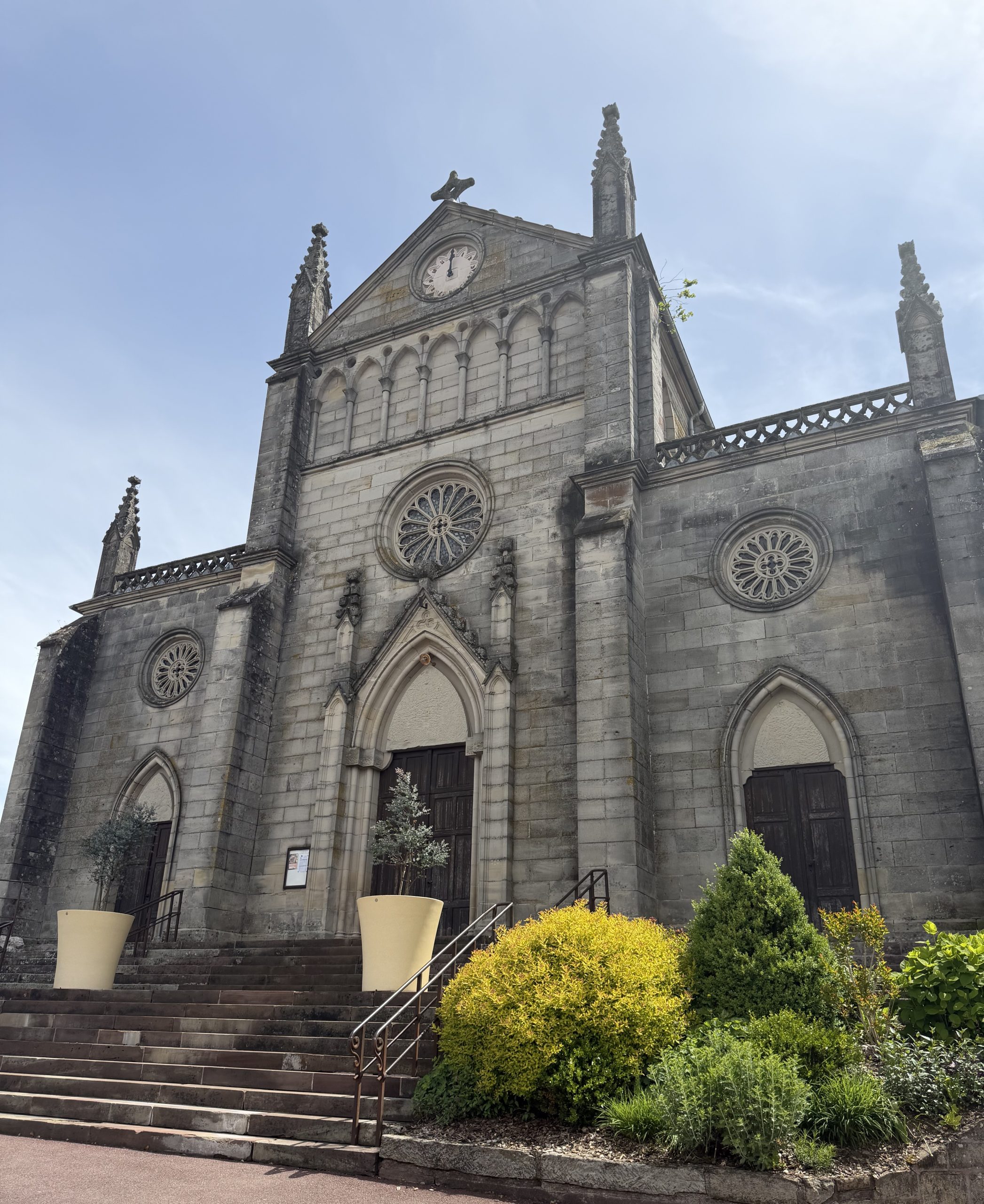 Eglise Daint-Pierre et Paul de Mélisey